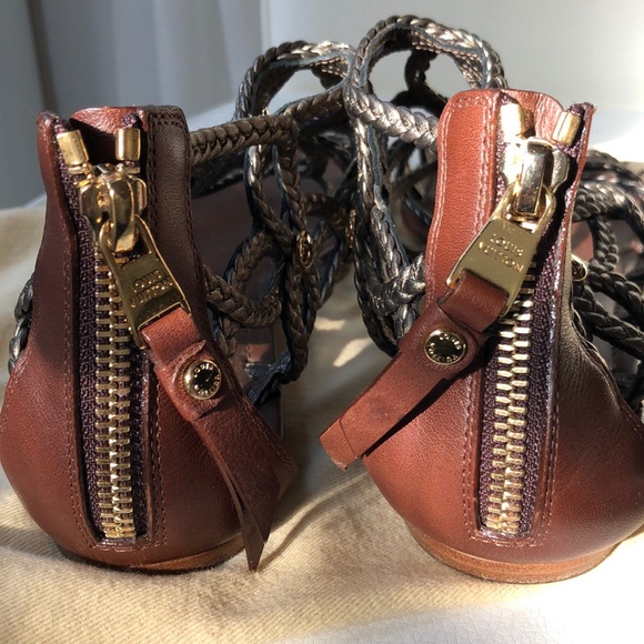 Louis Vuitton gladiator sandals - Picture 5 of 6